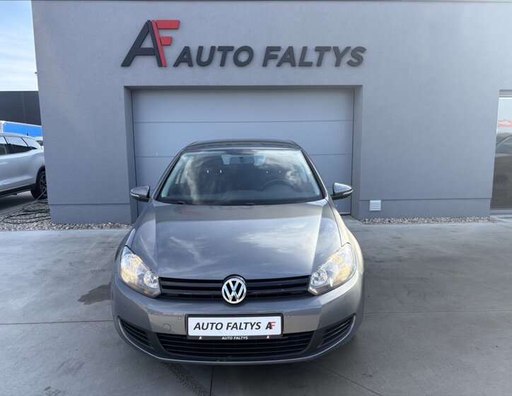 Volkswagen Golf Hatchback 1,2 l 77 kw