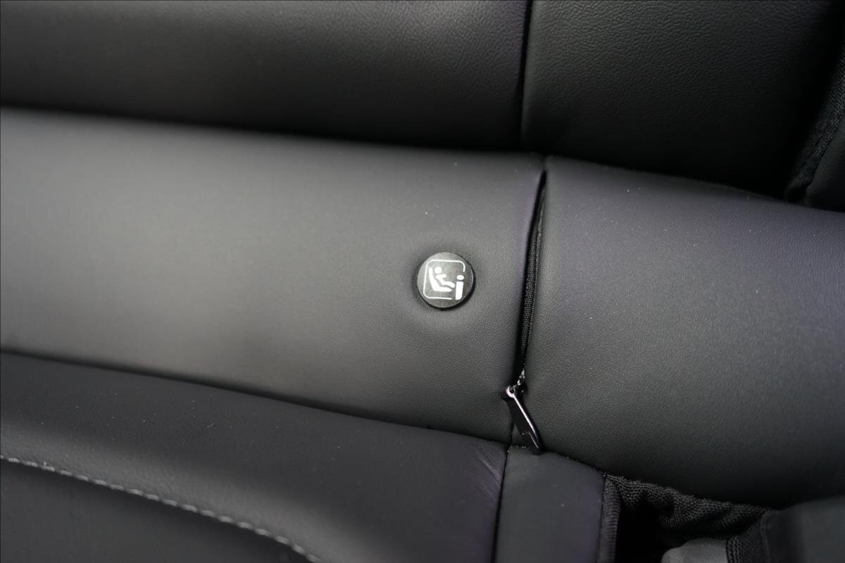 Citroën C5 X Hatchback 1,6 l 133 kw