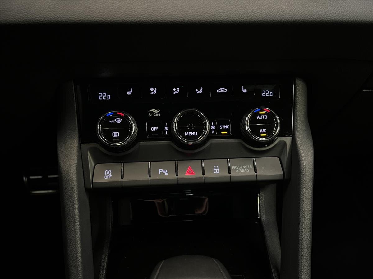 Škoda Karoq SUV 1,5 l 110 kw