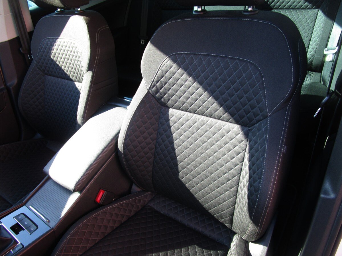 Škoda Superb Kombi 1,8 l 132 kw