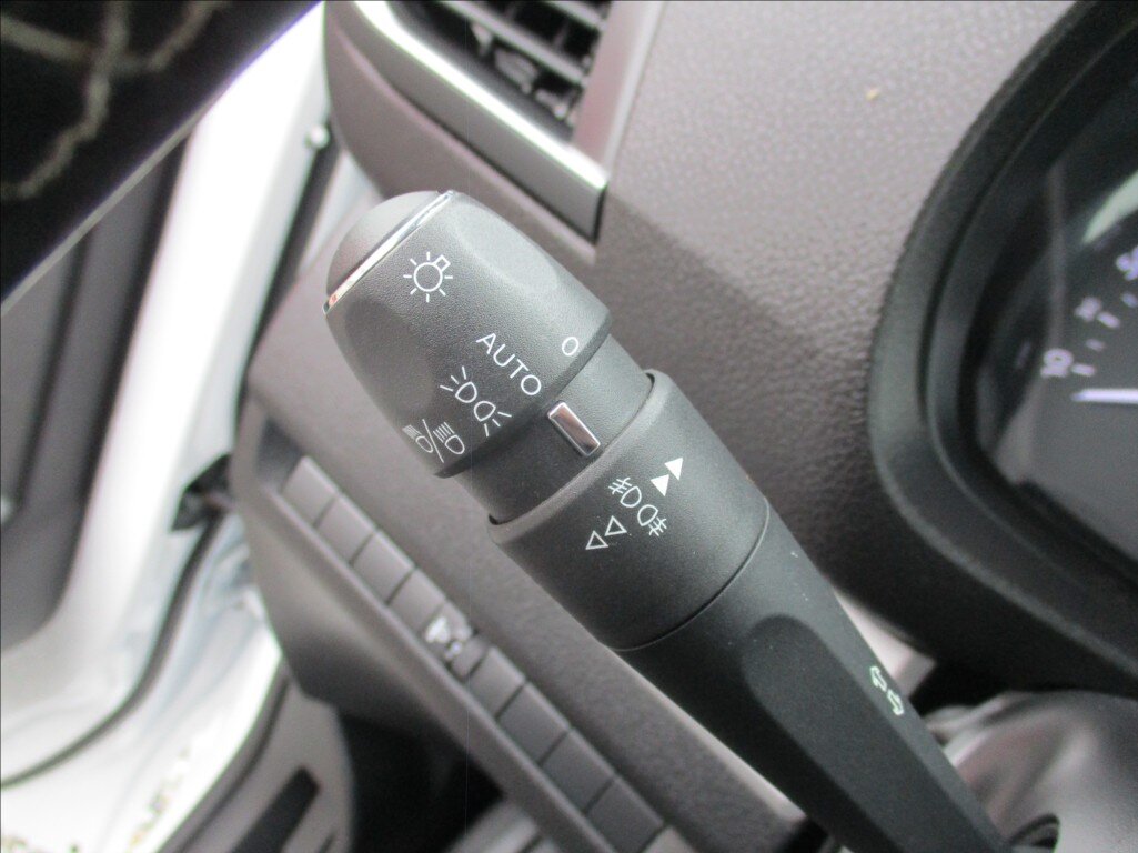 Peugeot Traveller Ostatní 2,0 l 110 kw