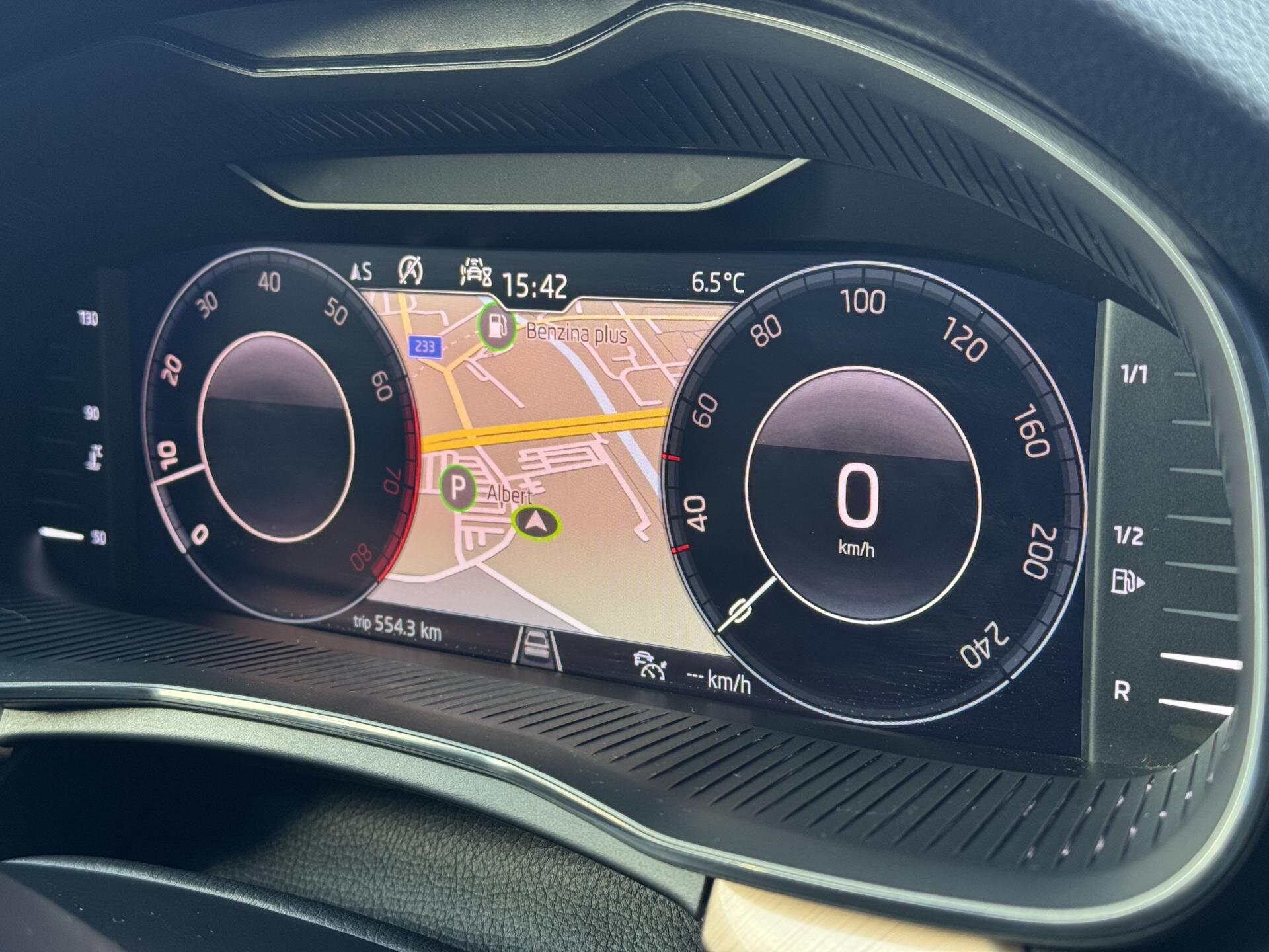 Škoda Kamiq SUV / Terénní 1,5 l 110 kw