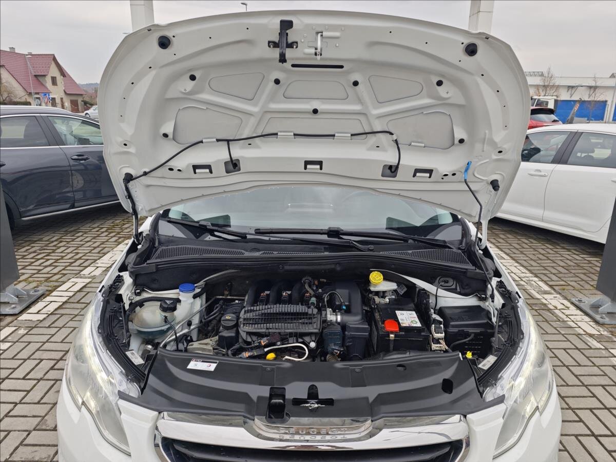 Peugeot 2008 SUV / Terénní 1,2 l 60 kw