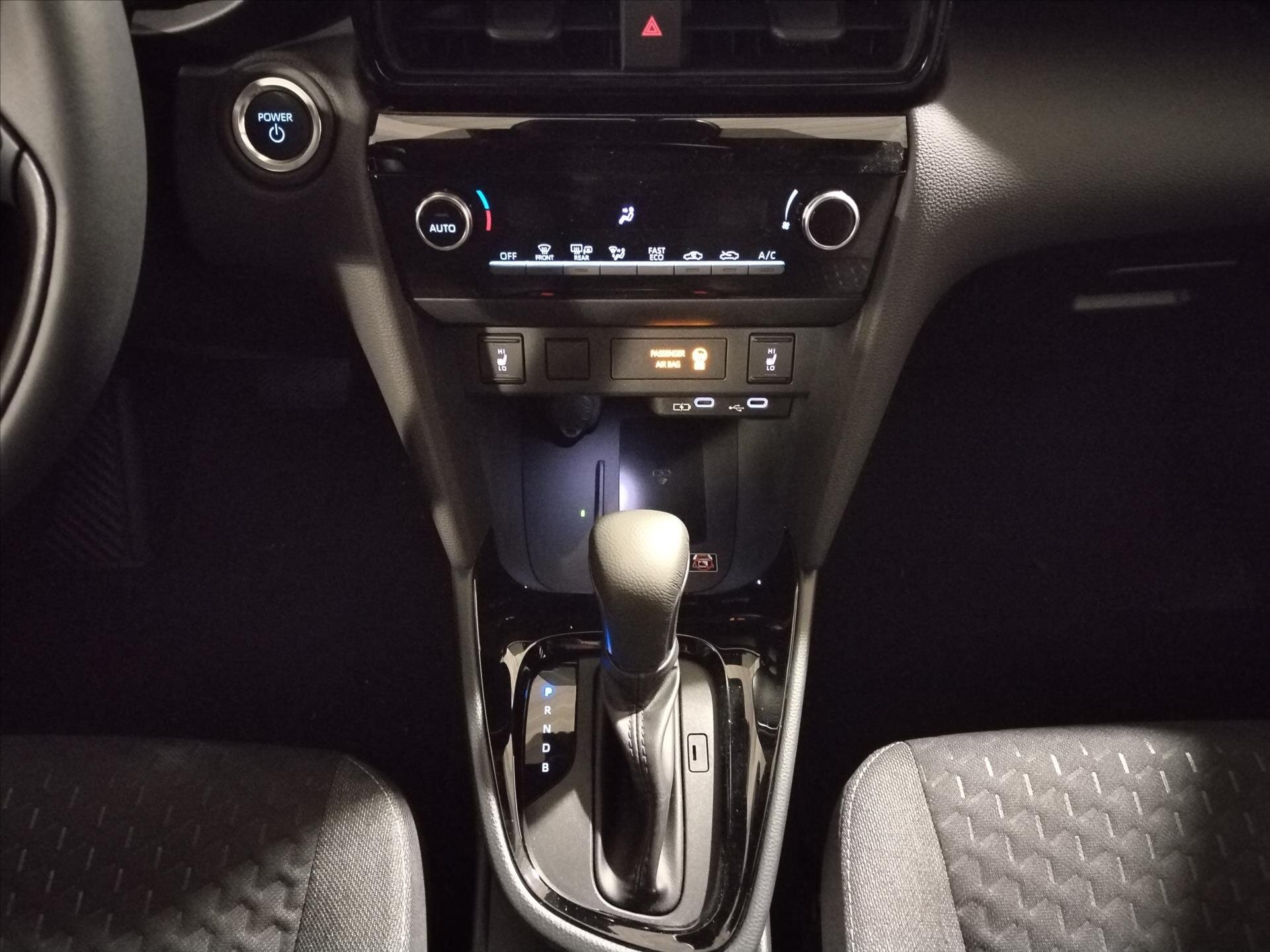 Toyota Yaris Cross SUV 1,5 l 85 kw