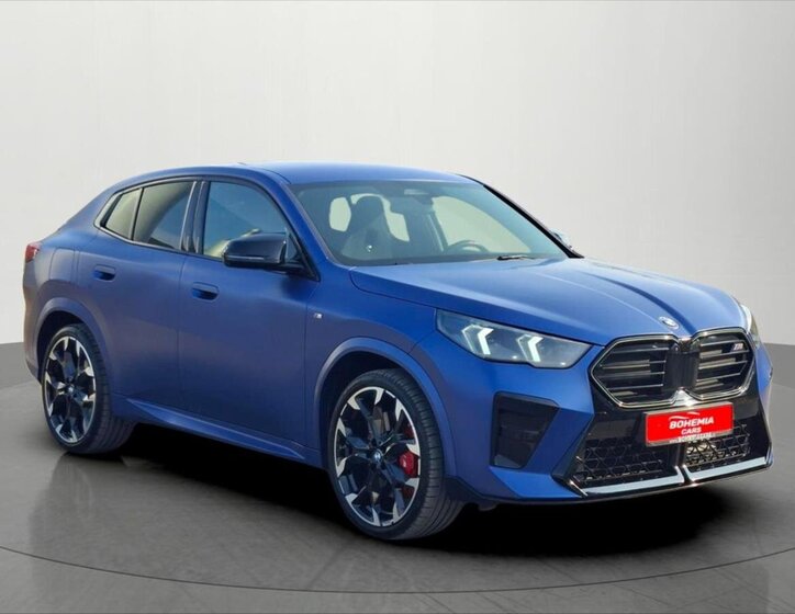 BMW X2 SUV / Terénní 2,0 l 221 kw