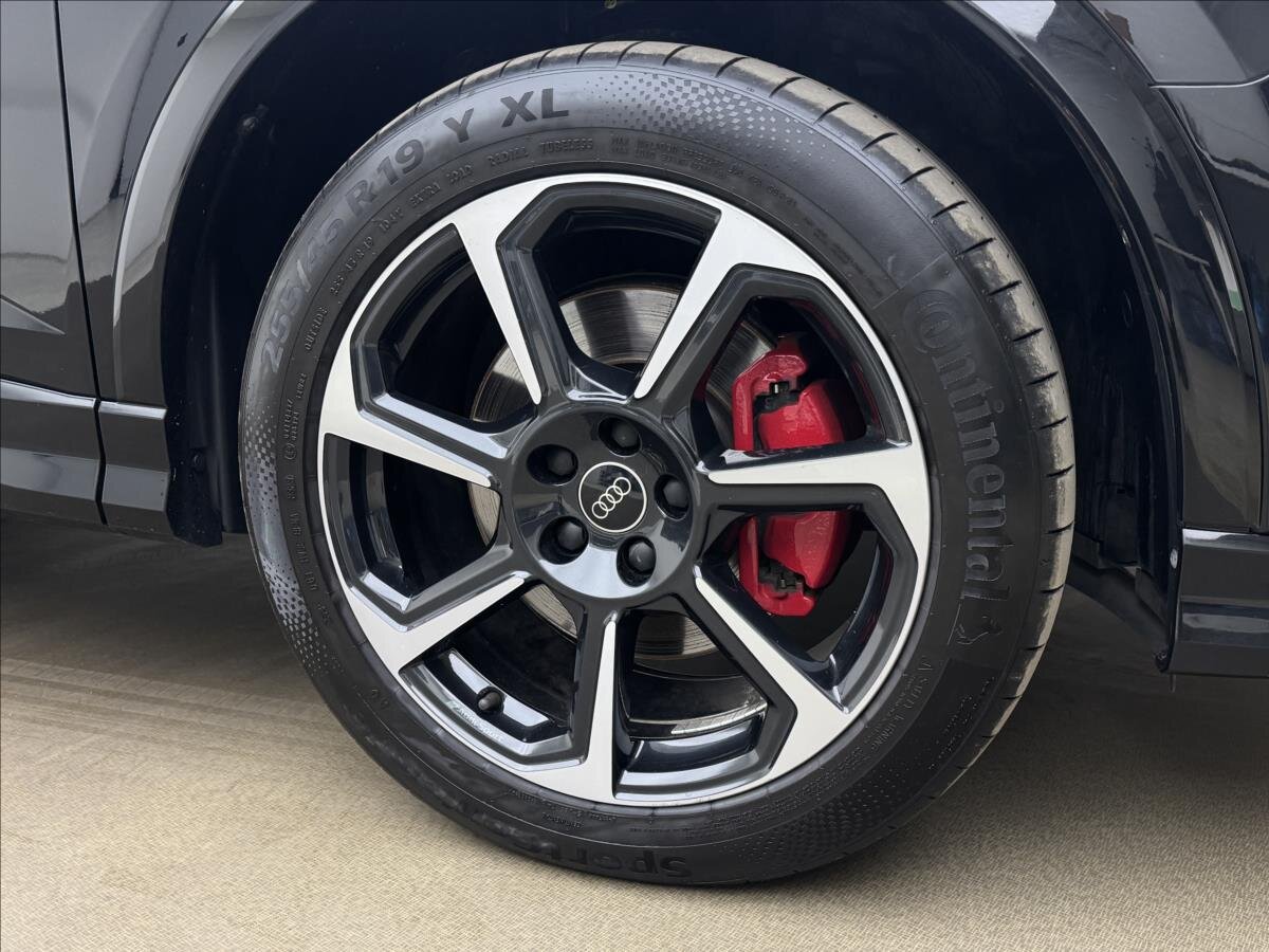 Audi Q3 SUV / Terénní 2,0 l 147 kw