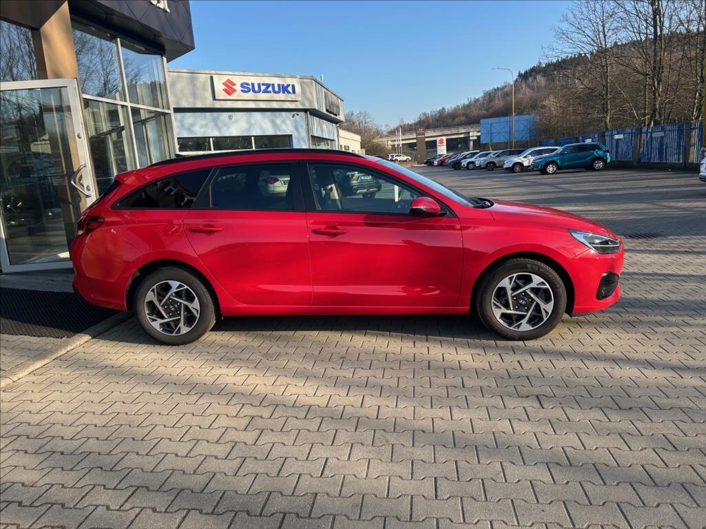 Hyundai i30 Kombi 1,5 l 71 kw