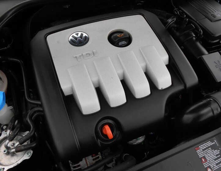 Volkswagen Jetta Sedan 2,0 l 103 kw