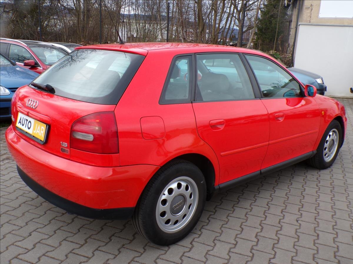 Audi A3 Hatchback 1,6 l 74 kw