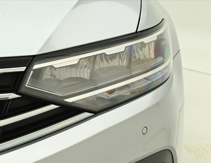 Volkswagen Passat Kombi 2,0 l 140 kw