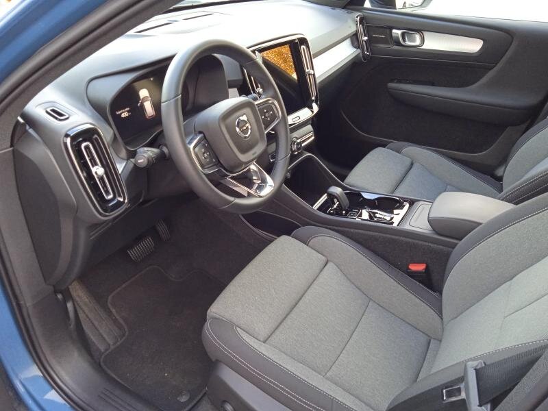 Volvo XC40 SUV 2,0 l 120 kw