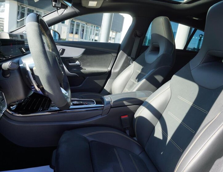 Mercedes-Benz CLA 14