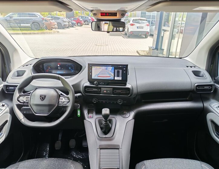 Peugeot Rifter MPV 1,5 l 96 kw