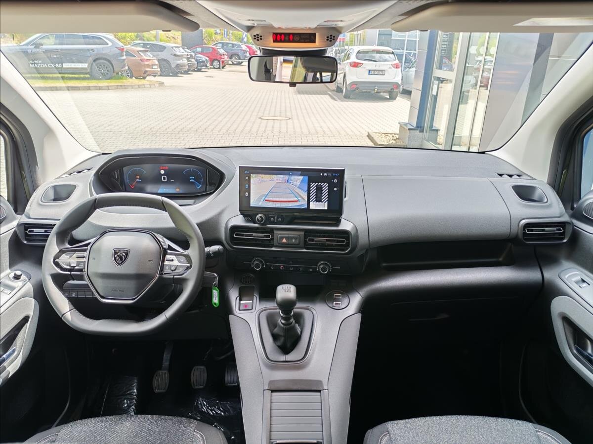 Peugeot Rifter MPV 1,5 l 96 kw