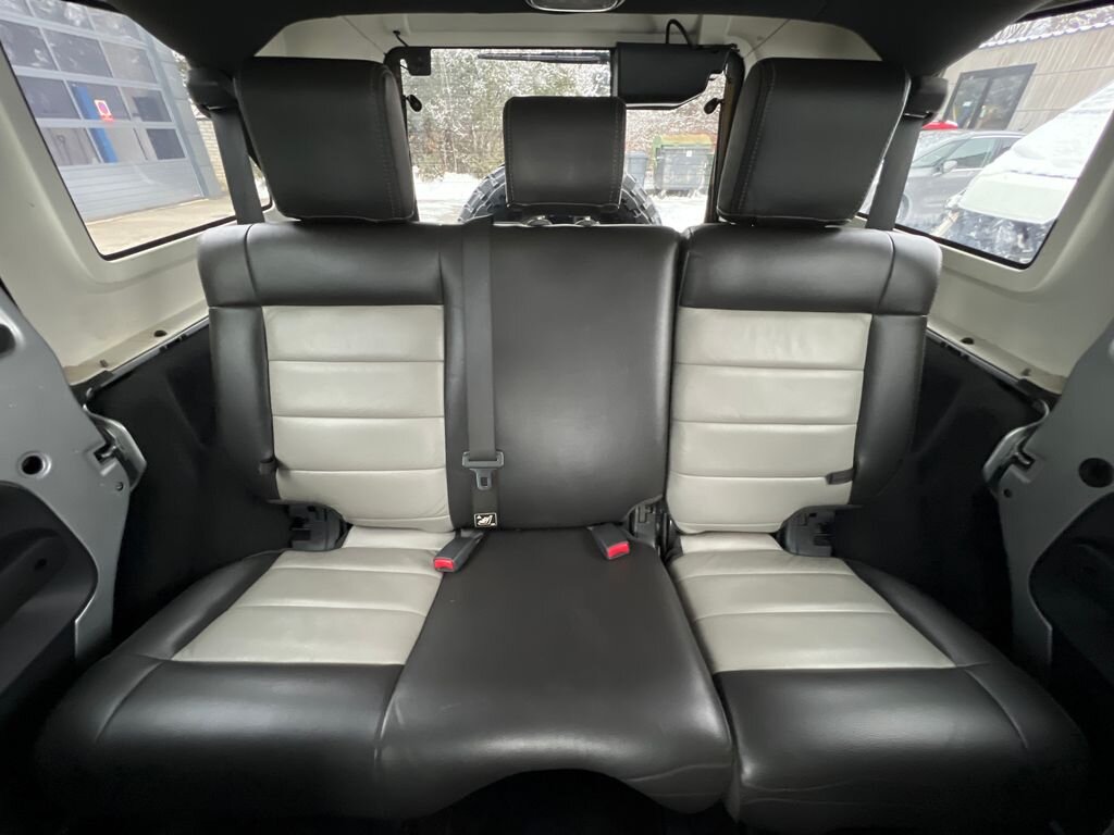 Jeep Wrangler SUV 2,8 l 130 kw