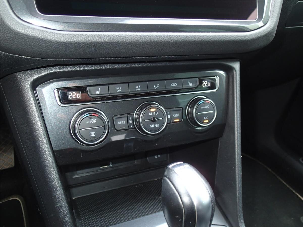 Volkswagen Tiguan SUV / Terénní 2,0 l 110 kw