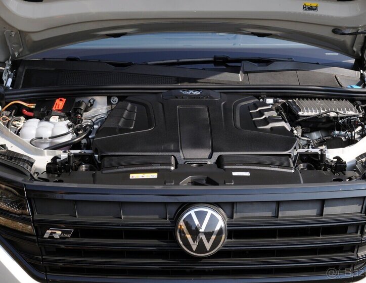 Volkswagen Touareg SUV / Terénní 0,0 252 kw