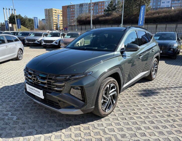 Hyundai Tucson SUV / Terénní 1,6 l 185 kw