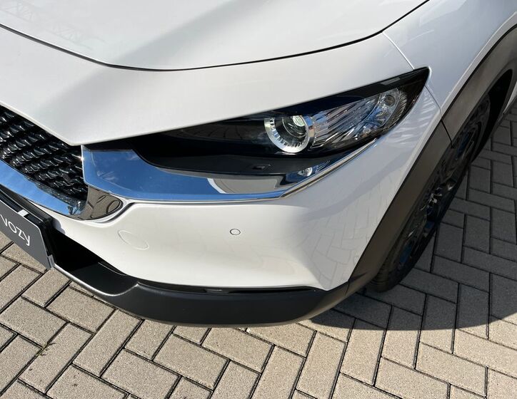Mazda CX-30 10