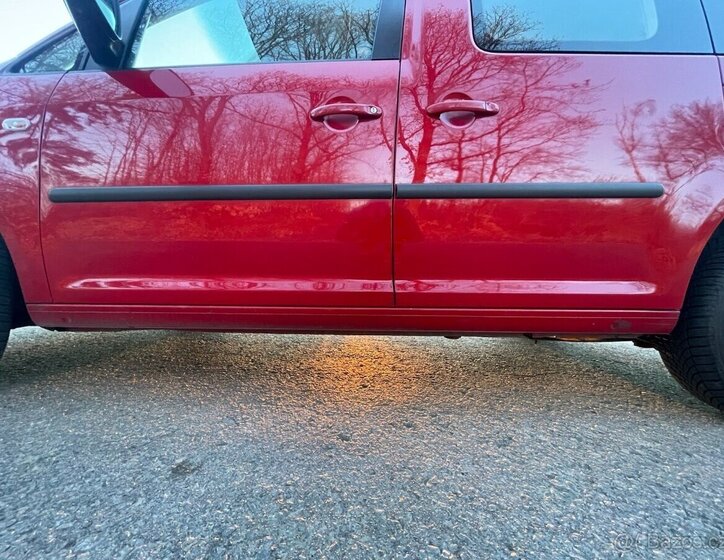 Volkswagen Caddy Kombi 1,6 l 75 kw