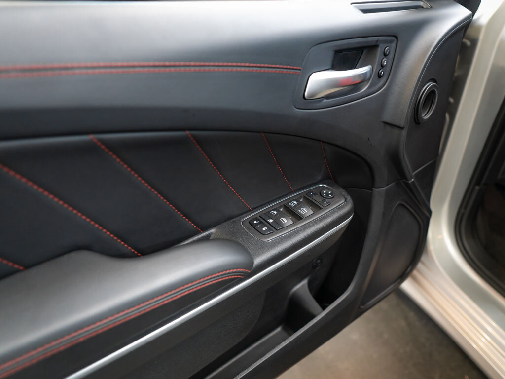 Dodge Charger Sedan 6,4 l 362 kw