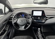 Toyota C-HR SUV / Terénní 2,0 l 135 kw