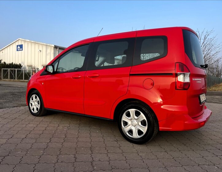 Ford Tourneo Courier Kombi 998,0 74 kw