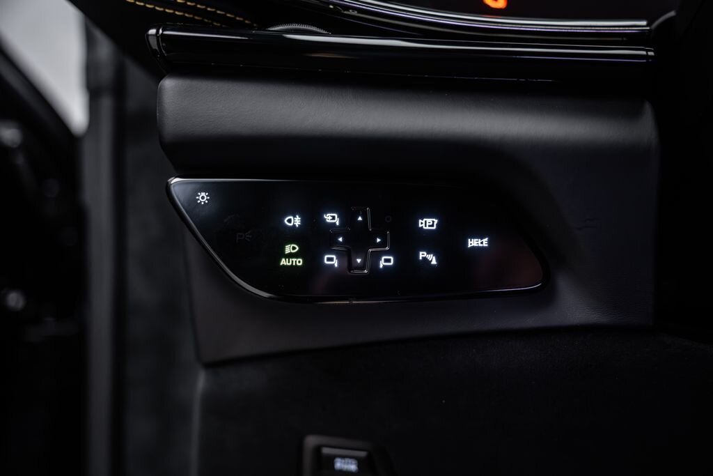 Ferrari Ostatní SUV / Terénní 6,5 l 529 kw