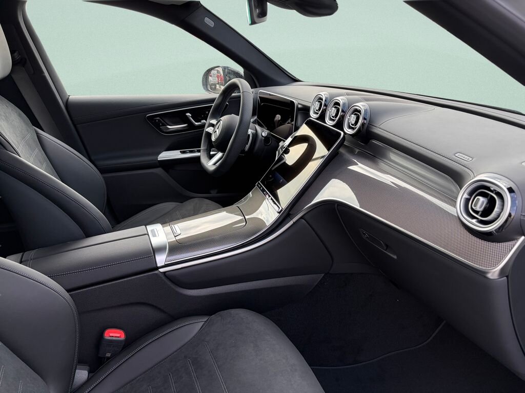 Mercedes-Benz GLC SUV / Terénní 2,0 l 145 kw