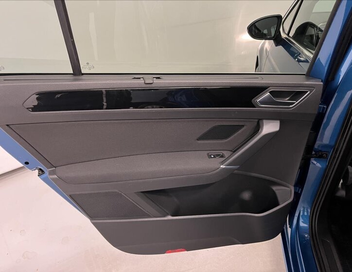 Volkswagen Touran MPV 1,5 l 110 kw