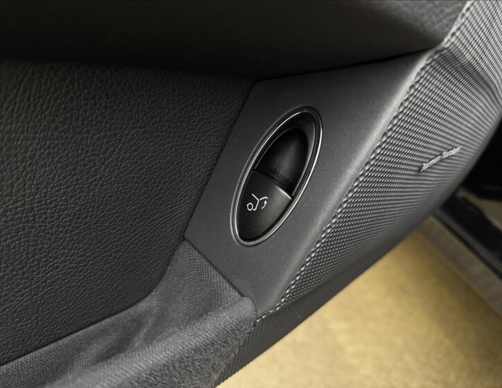 Mercedes-Benz Třídy E Kombi 3,0 l 170 kw