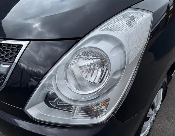 Hyundai H 1 Kombi 2,5 l 120 kw