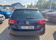 Volkswagen Passat Kombi 2,0 l 110 kw