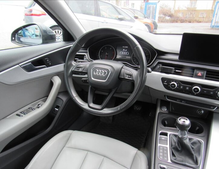 Audi A4 Sedan 2,0 l 110 kw