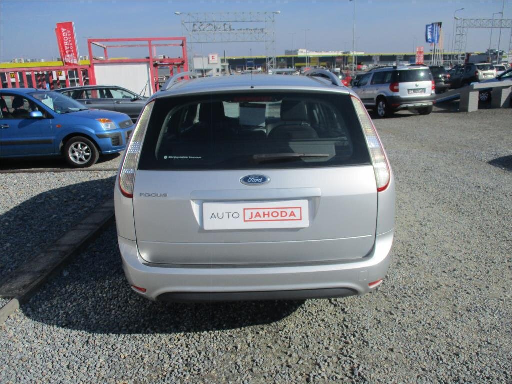 Ford Focus Kombi 1,6 l 74 kw
