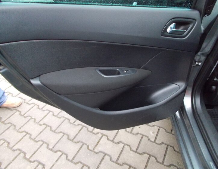 Peugeot 308 Kombi 1,6 l 88 kw