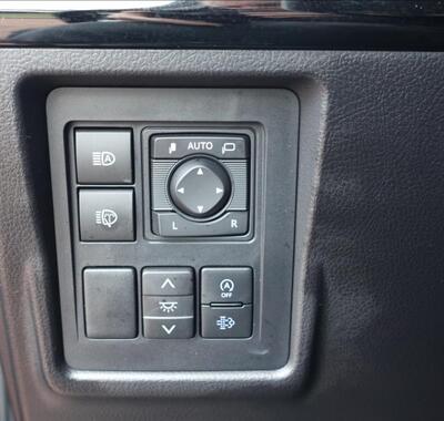 Toyota Land Cruiser 31