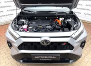Toyota RAV4 SUV 2,5 l 219 kw