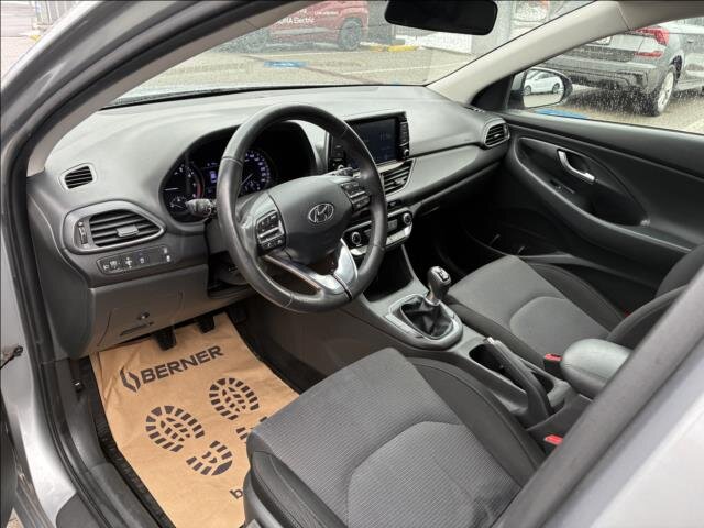 Hyundai i30 Kombi 998,0 88 kw