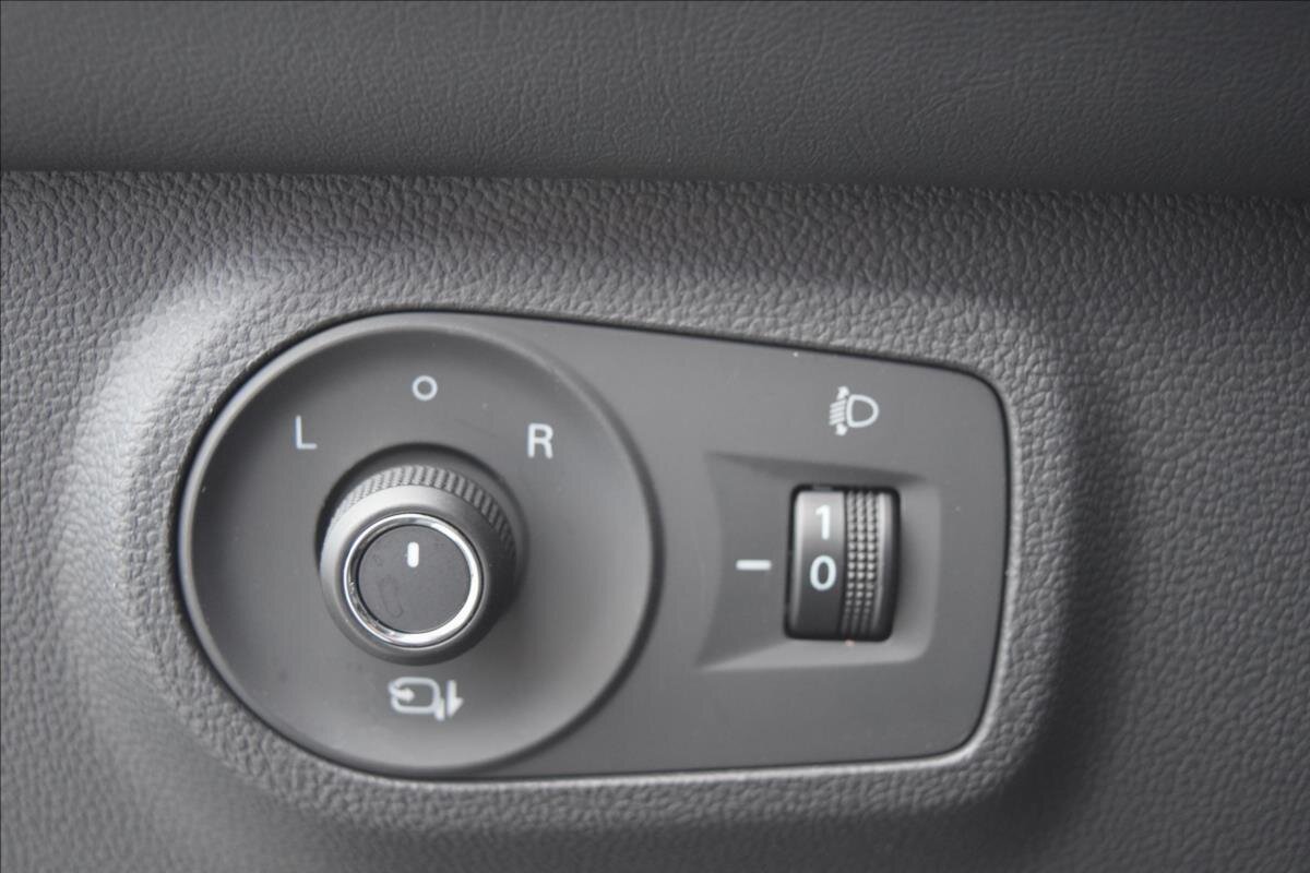 MG ZS Hatchback 1,5 l 78 kw