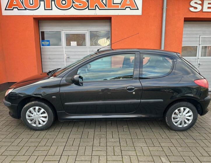 Peugeot 206 3