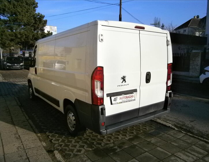 Peugeot Boxer Ostatní 2,2 l 81 kw