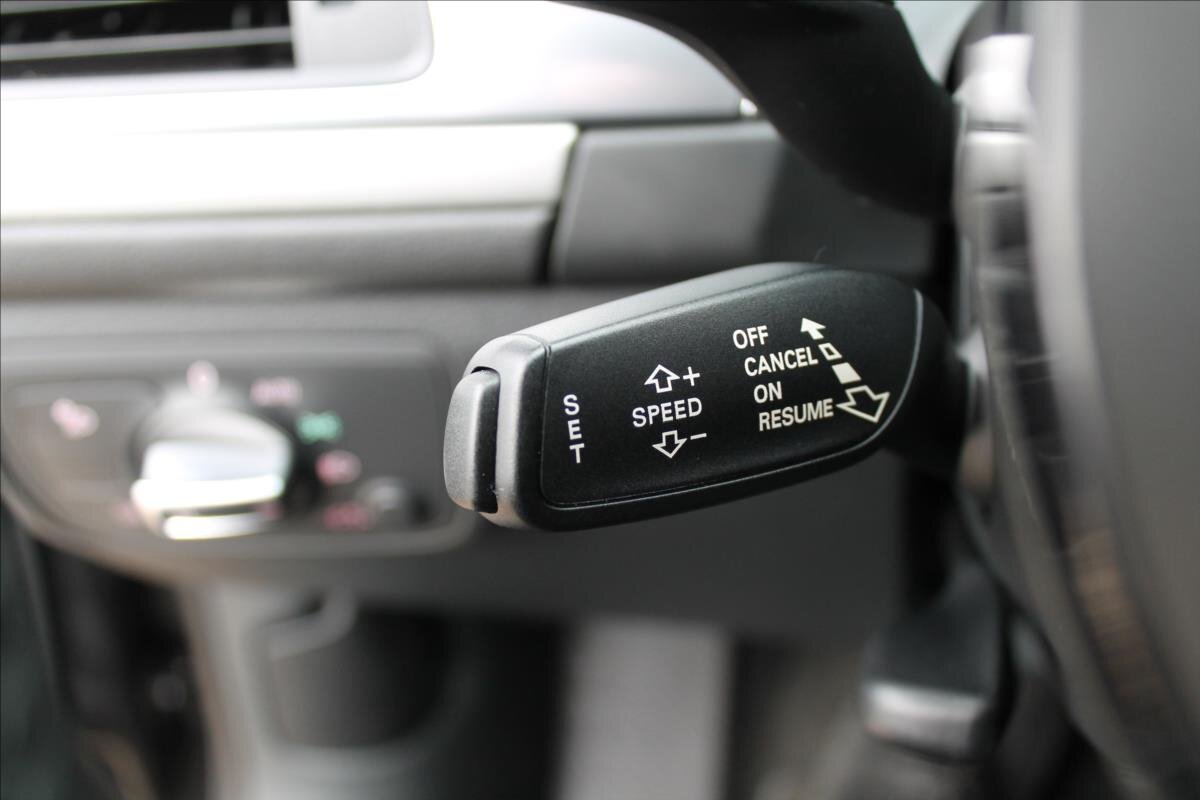 Audi A6 Kombi 3,0 l 180 kw