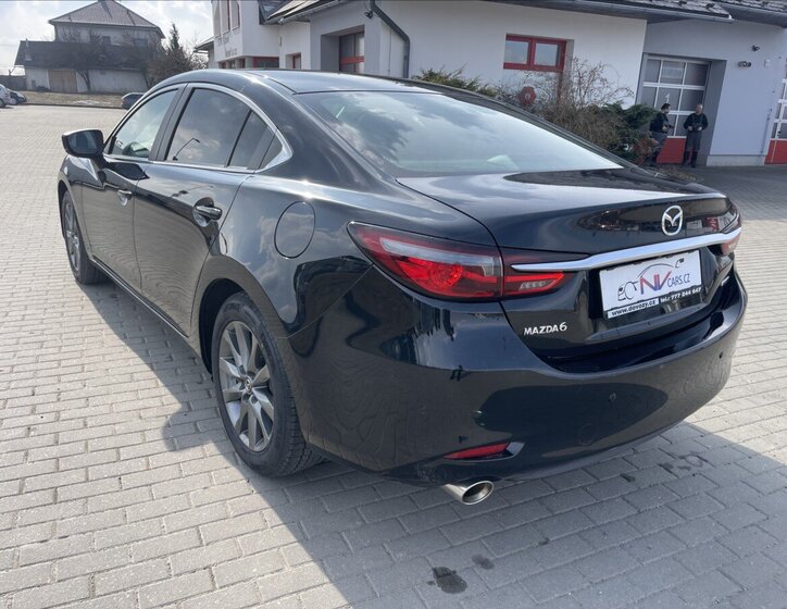 Mazda 6 Sedan / Limuzína 2,0 l 121 kw