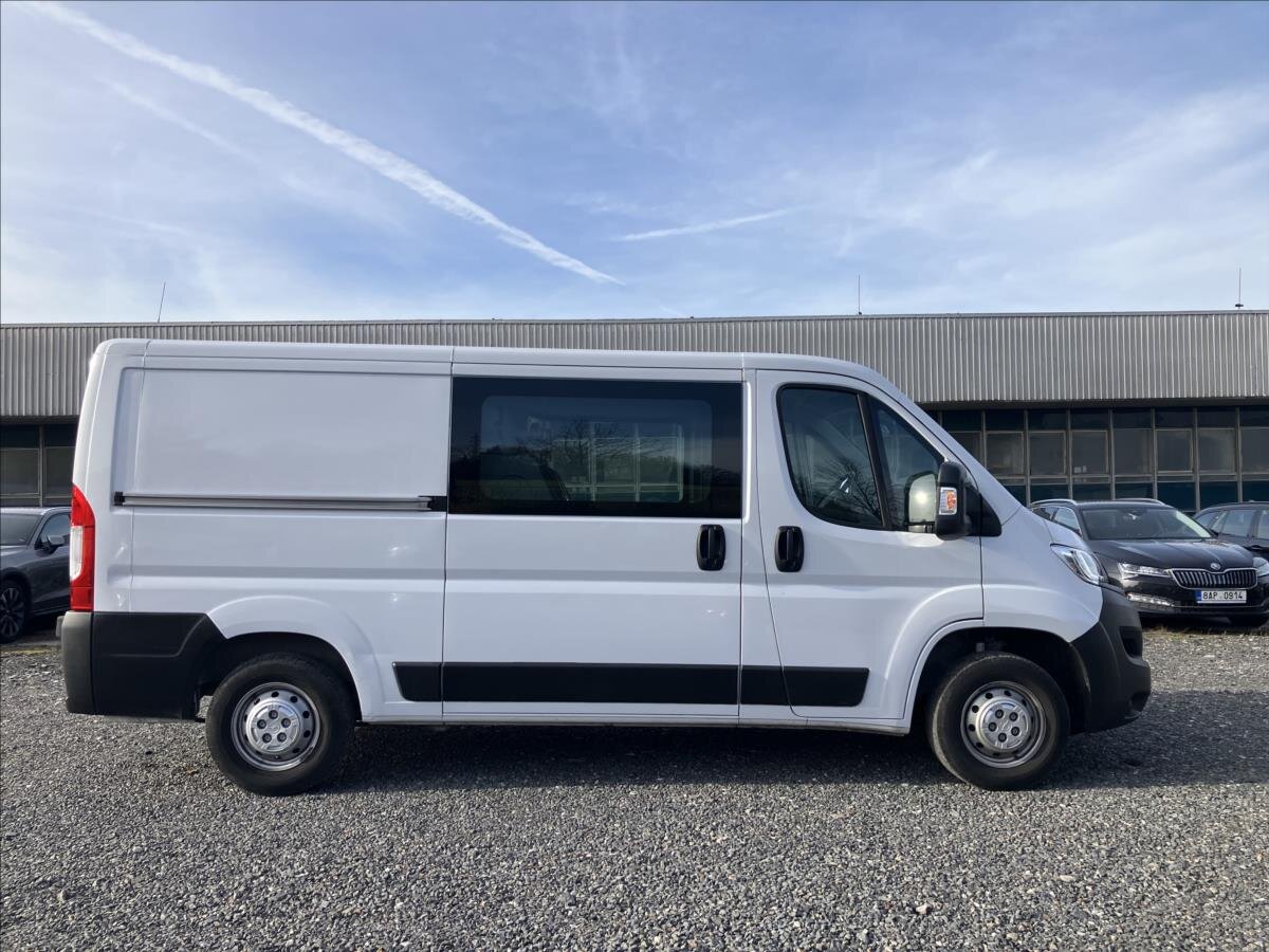 Opel Movano Skříň 2,2 l 103 kw