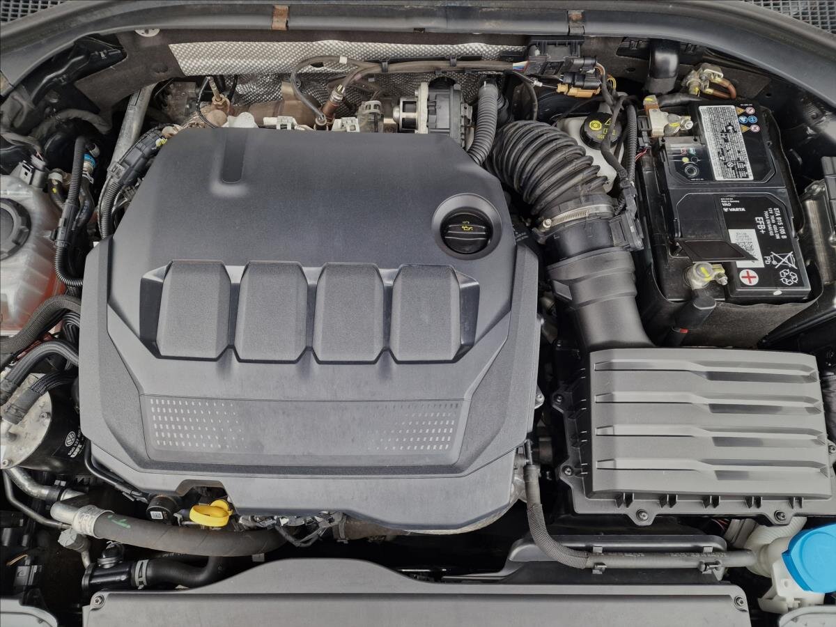 Škoda Superb Kombi 2,0 l 110 kw