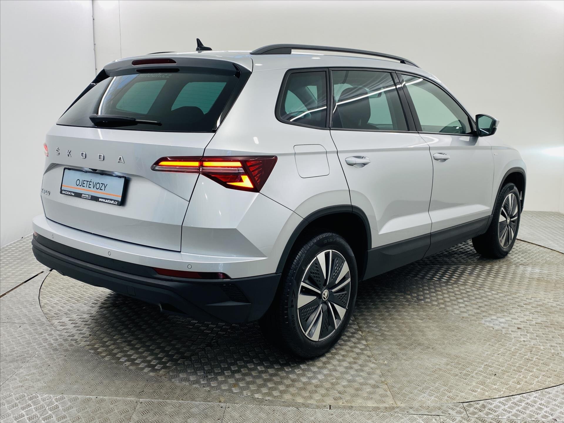 Škoda Karoq SUV / Terénní 1,5 l 110 kw