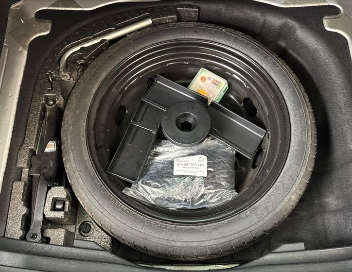 Škoda Karoq SUV / Terénní 1,5 l 110 kw