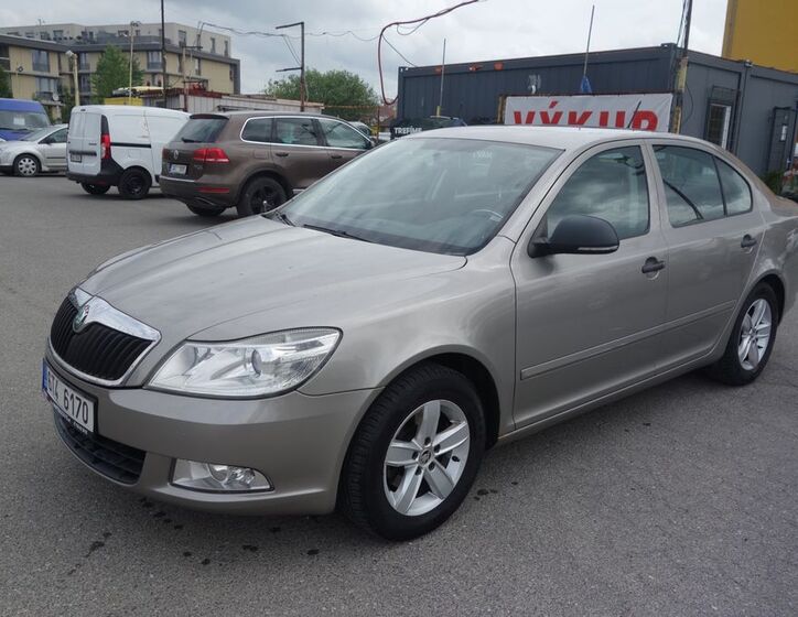 Škoda Octavia 1