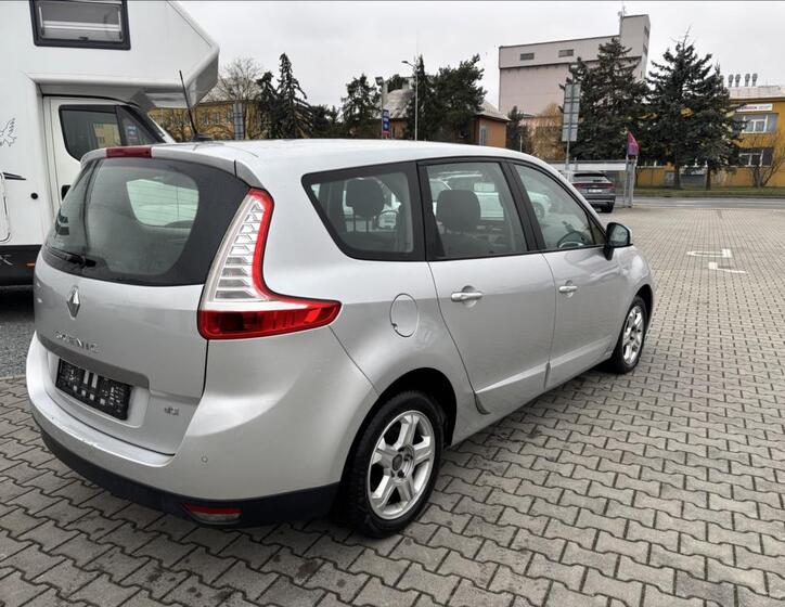 Renault Grand Scénic 4